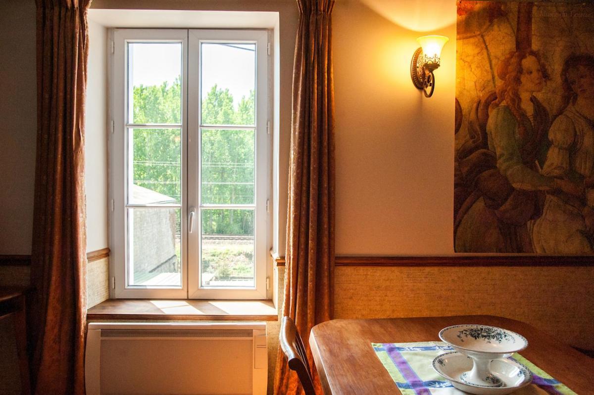 Holiday home Songbird Sanctuary Civray-de-Touraine